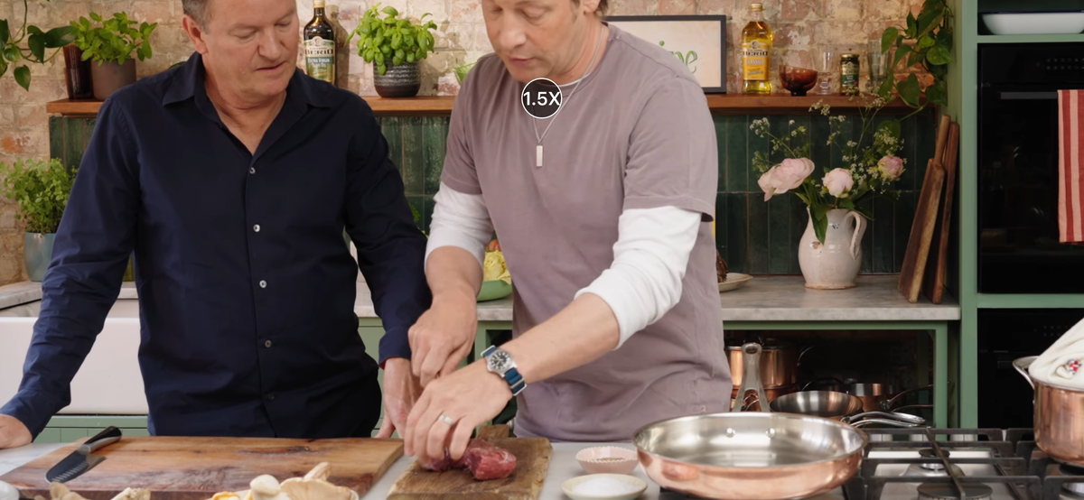 JAMIE OLIVER WEARS A CWC G10 FATBOY. TASTY!