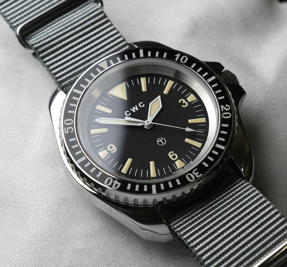 CWC RN81 Clearance Diver Watch - Polished Silver