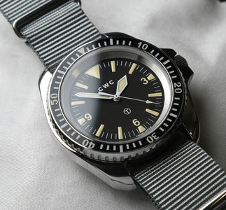 CWC RN81 Clearance Diver Watch - Polished Silver