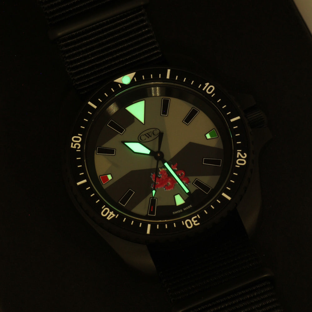 CWC Tamar Quartz Divers Watch - Black - Lume